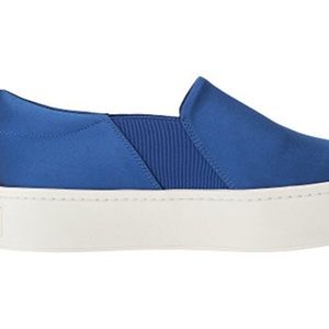 Vince Warren Brand New In Box s7